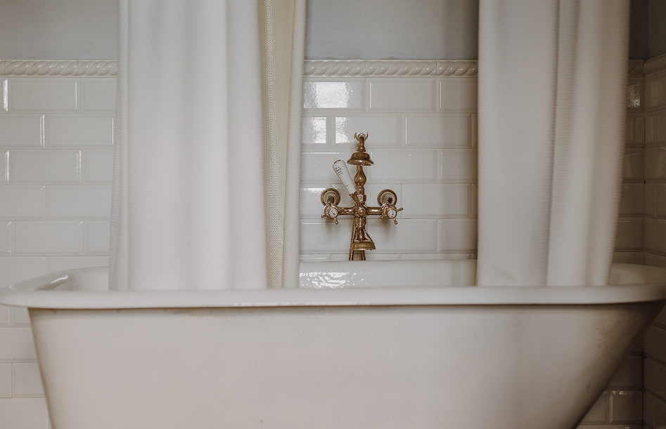 Detalle de la bañera de estilo victoriana